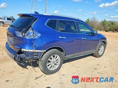 Trzecie zdjęcie samochodu z tyłu: 2017 NISSAN ROGUE SV VIN:KNMAT2MVXHP584682 - miniatura