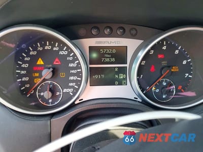 Zdjęcie 9 z 13 samochodu: 2008 MERCEDES-BENZ ML 63 AMG VIN:4JGBB77E78A342673 - miniatura