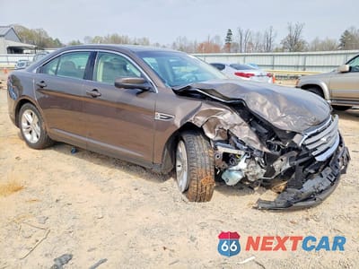 Czwarte zdjęcie samochodu z boku: 2015 FORD TAURUS SEL VIN:1FAHP2H87FG125345 - miniatura
