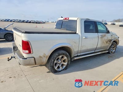Trzecie zdjęcie samochodu z tyłu: 2018 RAM 1500 LARAMIE VIN:1C6RR7NT1JS172849 - miniatura