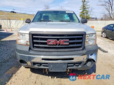Piąte zdjęcie samochodu w środku: 2011 GMC SIERRA K1500 VIN:1GTN2TEAXBZ212728 - miniatura