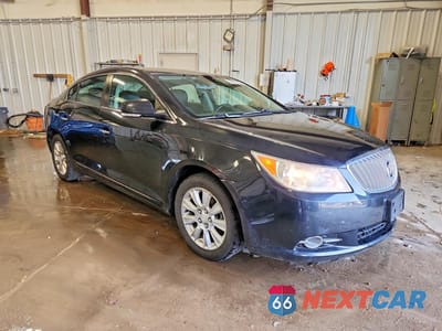 Czwarte zdjęcie samochodu z boku: 2012 BUICK LACROSSE VIN:1G4GC5ER5CF364552 - miniatura