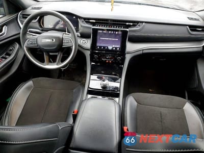 Zdjęcie 8 z 12 samochodu: 2023 JEEP GRAND CHEROKEE LAREDO VIN:1C4RJHAG7PC634509 - miniatura