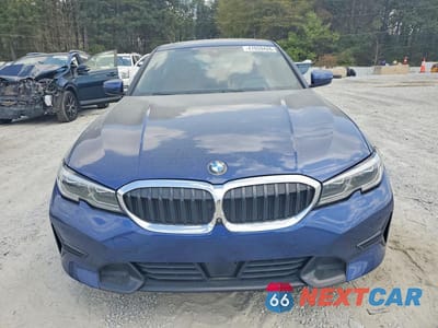 Piąte zdjęcie samochodu w środku: 2019 BMW 330I VIN:WBA5R1C59KAK11703 - miniatura