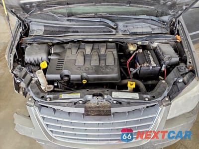 Zdjęcie 12 z 12 samochodu: 2010 CHRYSLER TOWN & COUNTRY TOURING VIN:2A4RR5DX7AR400480 - miniatura