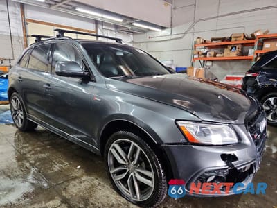 Czwarte zdjęcie samochodu z boku: 2015 AUDI SQ5 PREMIUM PLUS VIN:WA1CGAFP2FA072866 - miniatura