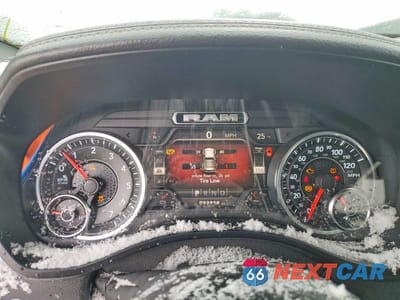 Zdjęcie 9 z 12 samochodu: 2020 RAM 1500 LARAMIE VIN:1C6SRFJT6LN351553 - miniatura