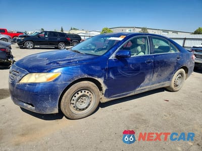 2007 TOYOTA CAMRY CE 4T1BE46K57U086107 - główne zdjęcie licytacji z USA - miniatura