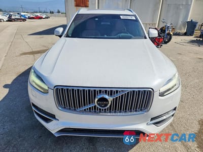 Piąte zdjęcie samochodu w środku: 2019 VOLVO XC90 T6 INSCRIPTION VIN:YV4A22PL0K1433578 - miniatura