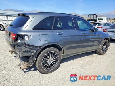 Trzecie zdjęcie samochodu z tyłu: 2018 MERCEDES-BENZ GLC 300 VIN:WDC0G4JB3JV116925 - miniatura