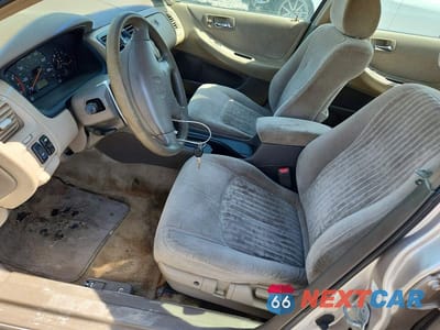 Zdjęcie 7 z 12 samochodu: 1998 HONDA ACCORD EX VIN:1HGCG5654WA067228 - miniatura