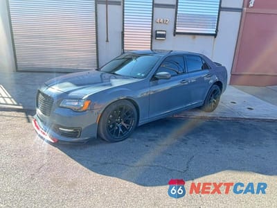 Drugie zdjęcie samochodu z przodu: 2014 CHRYSLER 300 S VIN:2C3CCABG6EH355167 - miniatura