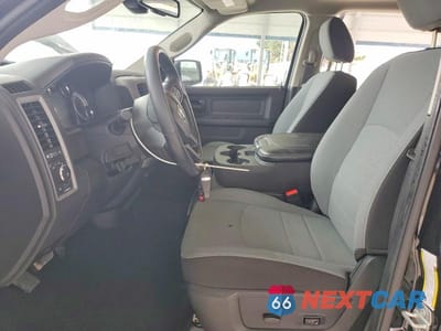 Zdjęcie 7 z 12 samochodu: 2023 RAM 1500 CLASSIC TRADESMAN VIN:3C6RR7KG8PG668013 - miniatura