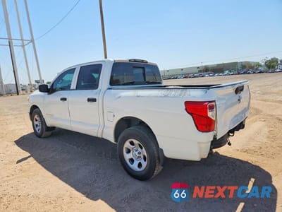 Drugie zdjęcie samochodu z przodu: 2021 NISSAN TITAN S VIN:1N6AA1EC3MN500850 - miniatura