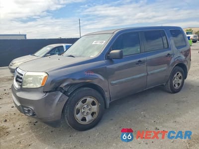 2015 HONDA PILOT LX 5FNYF3H29FB015759 - główne zdjęcie licytacji z USA - miniatura