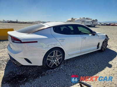 Trzecie zdjęcie samochodu z tyłu: 2022 KIA STINGER GT1 VIN:KNAE45LC2N6102253 - miniatura