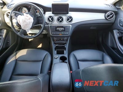 Zdjęcie 8 z 13 samochodu: 2015 MERCEDES-BENZ GLA 250 4MATIC VIN:WDCTG4GB1FJ040706 - miniatura