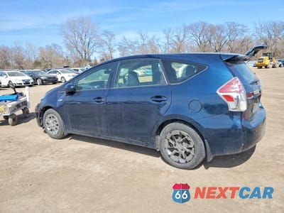 Drugie zdjęcie samochodu z przodu: 2017 TOYOTA PRIUS V TWO VIN:JTDZN3EU4HJ060780 - miniatura