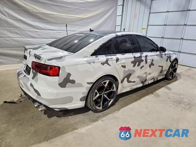 Trzecie zdjęcie samochodu z tyłu: 2016 AUDI S6 VIN:WAUH2AFC9GN115548 - miniatura