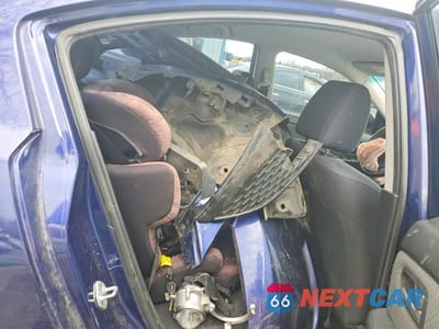 Zdjęcie 10 z 11 samochodu: 2005 MAZDA 3 I VIN:JM1BK12FX51349632 - miniatura