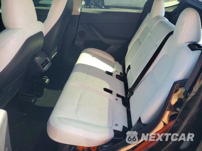 Zdjęcie 10 z 13 samochodu: 2023 TESLA MODEL Y VIN:7SAYGDEF2PF830755 - miniatura