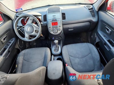 Zdjęcie 8 z 12 samochodu: 2011 KIA SOUL + VIN:KNDJT2A27B7218552 - miniatura