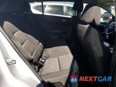 Zdjęcie 11 z 12 samochodu: 2017 KIA SPORTAGE LX VIN:KNDPMCAC5H7121235 - miniatura