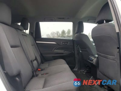 Zdjęcie 11 z 13 samochodu: 2019 TOYOTA HIGHLANDER LE VIN:5TDBZRFH8KS728777 - miniatura