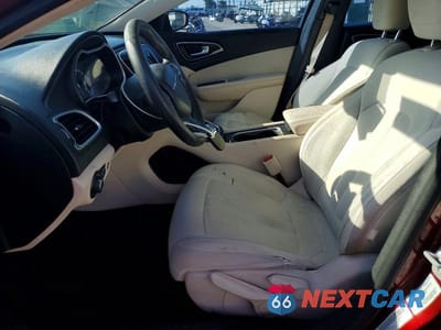 Zdjęcie 7 z 12 samochodu: 2015 CHRYSLER 200 LIMITED VIN:1C3CCCAB8FN751255 - miniatura