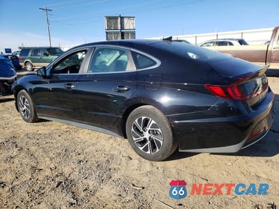 Drugie zdjęcie samochodu z przodu: 2022 HYUNDAI SONATA HYBRID 4D VIN:KMHL24JJXNA048303 - miniatura