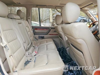 Zdjęcie 11 z 13 samochodu: 2001 LEXUS LX 470 BASE VIN:JTJHT00W213501936 - miniatura