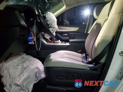 Zdjęcie 7 z 14 samochodu: 2025 MAZDA CX-90 PREMIUM SPORT VIN:JM3KKCHA5S1208462 - miniatura