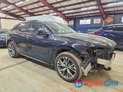 Czwarte zdjęcie samochodu z boku: 2021 AUDI Q8 PREMIUM VIN:WA1AVAF15MD015646 - miniatura