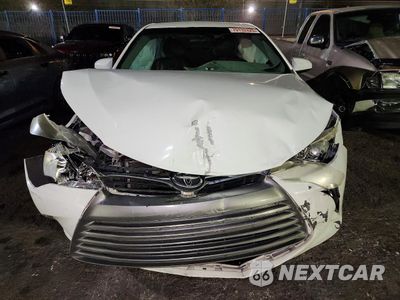 Piąte zdjęcie samochodu w środku: 2015 TOYOTA CAMRY LE VIN:4T4BF1FKXFR511644 - miniatura