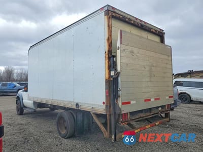 Drugie zdjęcie samochodu z przodu: 2011 FORD F450 SUPER DUTY BOX TRUCK VIN:1FDUF4GY5BEA13198 - miniatura