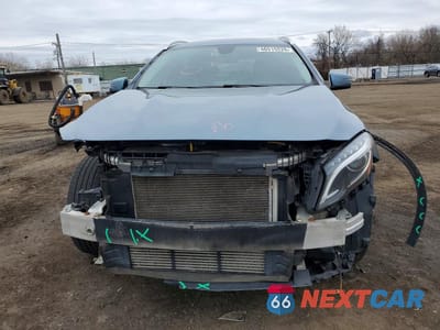 Piąte zdjęcie samochodu w środku: 2015 MERCEDES-BENZ GLA 250 4MATIC VIN:WDCTG4GB5FJ037324 - miniatura