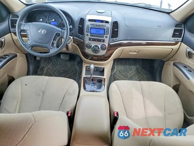 Zdjęcie 8 z 12 samochodu: 2012 HYUNDAI SANTA FE GLS VIN:5XYZGDAG9CG128368 - miniatura