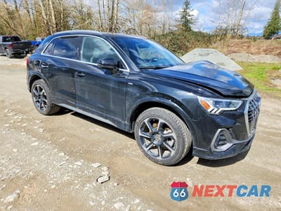 Czwarte zdjęcie samochodu z boku: 2025 AUDI Q3 PREMIUM PLUS S LINE 45 VIN:WA1EECF35S1076962 - miniatura