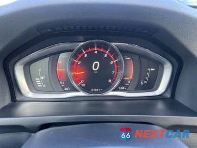 Zdjęcie 8 z 10 samochodu: 2017 VOLVO S60 PREMIER VIN:LYV402TK5HB130316 - miniatura