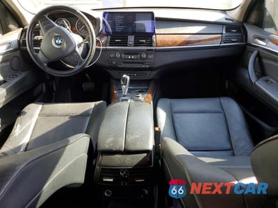 Zdjęcie 8 z 12 samochodu: 2013 BMW X5 XDRIVE35I VIN:5UXZV4C51D0B15754 - miniatura