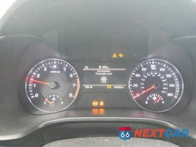 Zdjęcie 9 z 11 samochodu: 2023 KIA FORTE GT-LINE VIN:3KPF54AD3PE666677 - miniatura