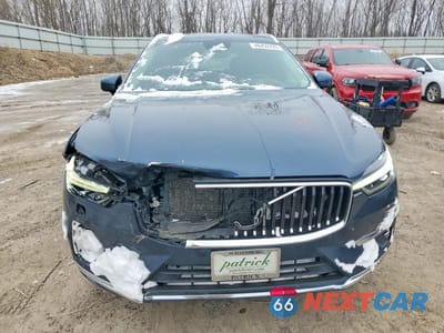 Piąte zdjęcie samochodu w środku: 2023 VOLVO XC60 CORE VIN:YV4H60DV1P1393189 - miniatura