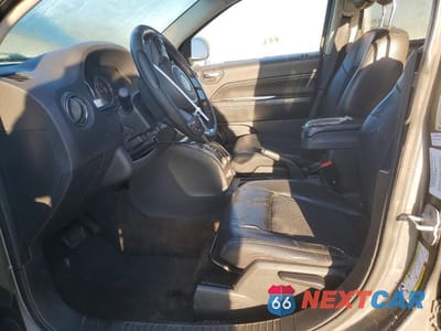 Zdjęcie 7 z 14 samochodu: 2014 JEEP COMPASS LATITUDE VIN:1C4NJCEB6ED539821 - miniatura