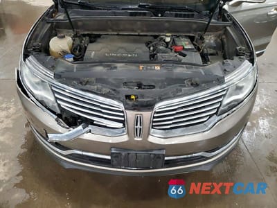 Zdjęcie 12 z 13 samochodu: 2016 LINCOLN MKX RESERVE VIN:2LMTJ8LR6GBL51717 - miniatura