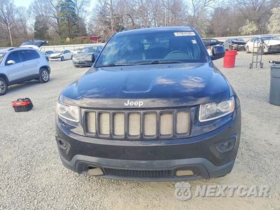 Piąte zdjęcie samochodu w środku: 2015 JEEP GRAND CHEROKEE LAREDO VIN:1C4RJFAG3FC736859 - miniatura