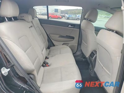 Zdjęcie 11 z 12 samochodu: 2017 KIA SPORTAGE LX VIN:KNDPM3AC5H7168457 - miniatura