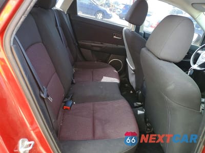 Zdjęcie 10 z 12 samochodu: 2004 MAZDA 3 HATCHBACK VIN:JM1BK343X41127587 - miniatura