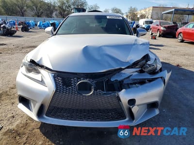 Piąte zdjęcie samochodu w środku: 2016 LEXUS IS 200T BASE VIN:JTHBA1D21G5016162 - miniatura
