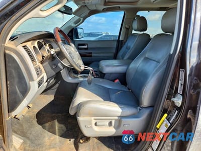 Zdjęcie 7 z 13 samochodu: 2013 TOYOTA SEQUOIA PLATINUM VIN:5TDYY5G12DS044396 - miniatura