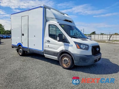 Czwarte zdjęcie samochodu z boku: 2020 FORD TRANSIT DELIVERY TRUCK VIN:1FDBW5Z88LKB11493 - miniatura